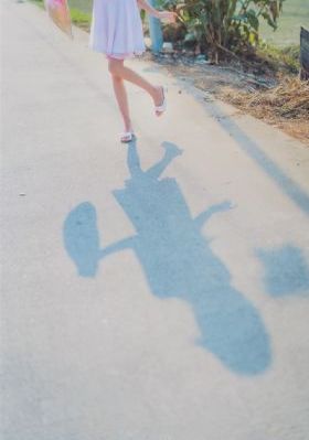 有钱男与贫穷女_1080在线播放